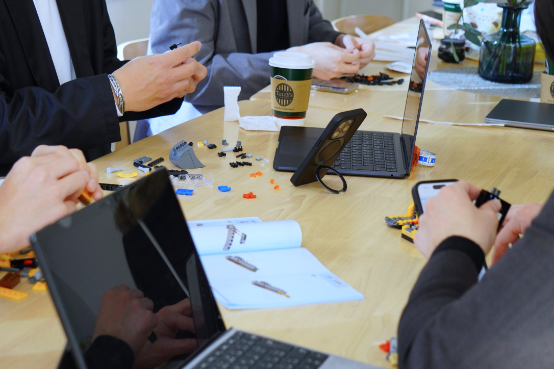 ネクストビルダーズについて